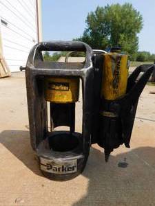 lot 16 image: Parker Hose Press