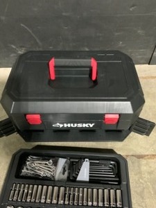 Husky Mechanics Tool Set (290-Piece). See Pictures