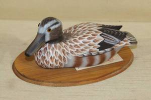 lot 28 image: Hand Crafted and Painted Wood Duck Decoy