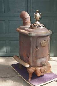 lot 6 image: Antique Tappan New Maple No 227 Wood Burning Parlor Stove