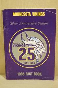 lot 65 image: Minnesota Vikings Official Team Fact Book - 1985 Media Guide
