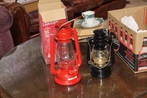 lot 413 image: Lot of (2) Camp Lanterns