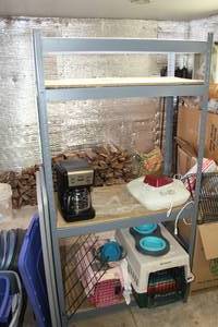 lot 422 image: Metal Shelving Unit 4-tier  with Wood Shelves