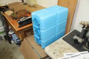 lot 484 image: Lot of (5) WaterBrick Plastic Water Bricks