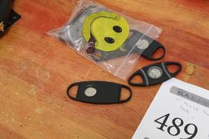 lot 491 image: Lot of (8) Cigar Cutters