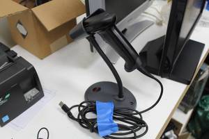 lot 532 image: Honeywell Barcode Scanner