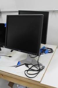 lot 537 image: Lot of (2) Dell 19 Computer Monitors