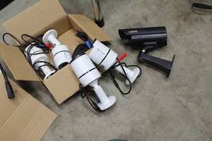 lot 541 image: Lot of (5) Swann SRPRO Security Cameras