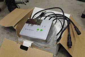 lot 544 image: Neo-Neon DMX Controller