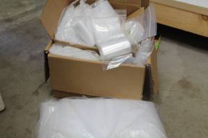 lot 549 image: Clear Plastic Bags