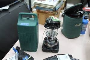 lot 554 image: Coleman Dual Fuel Camp Lantern
