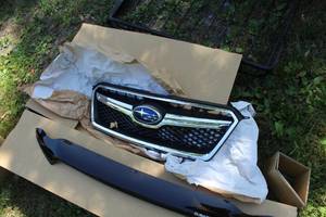 lot 297 image: Subaru Front Grill