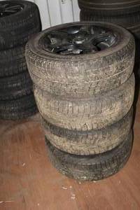 lot 306 image: Lot of (4) Michelin P20555R16 94H Tires on MB Wheels 16 5-lug Rims