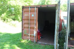 lot 263 image: 20 StorageShipping Container