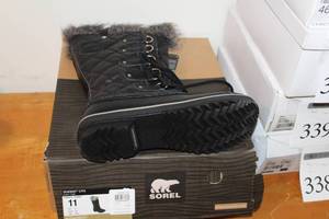 lot 346 image: Norel Tofino CVS Waterproof Womens Boots Black 11M (in original box)