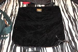 lot 358 image: Victorias Secret Carry Bag