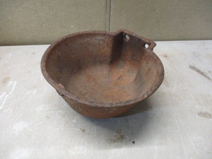 Hudson Watering Cup