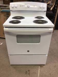 GE 30-in 4 Elements 5-cu ft Freestanding Electric Range (White)