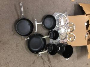 Calphalon Signature 10-piece Hard Anodized Cookware Set