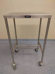 lot 16 image: MSRP $600 Suburban&nbspMedical Grade 18 Gauge Stainless Steel H Brace Surgical Instrument&nbspTable -&nbspGreat Condition - Suitable For Clinics, Laboratories, Kitchen, Restaurants & Food Production
