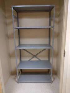 lot 41 image: 5 Shelf Storage Rack