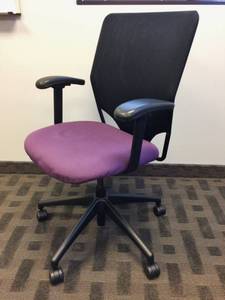 lot 148 image: MSRP $600 High Quality Harter Anthro KB Knit Back Designer Ergonomic Task Office Chair - Very Good Condition