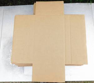lot 80 image: Lot of 39 Corrugated Book Shipping Boxes