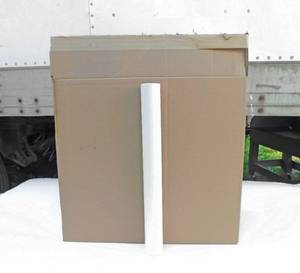 lot 128 image: Case of 44 White Shipping Tubes