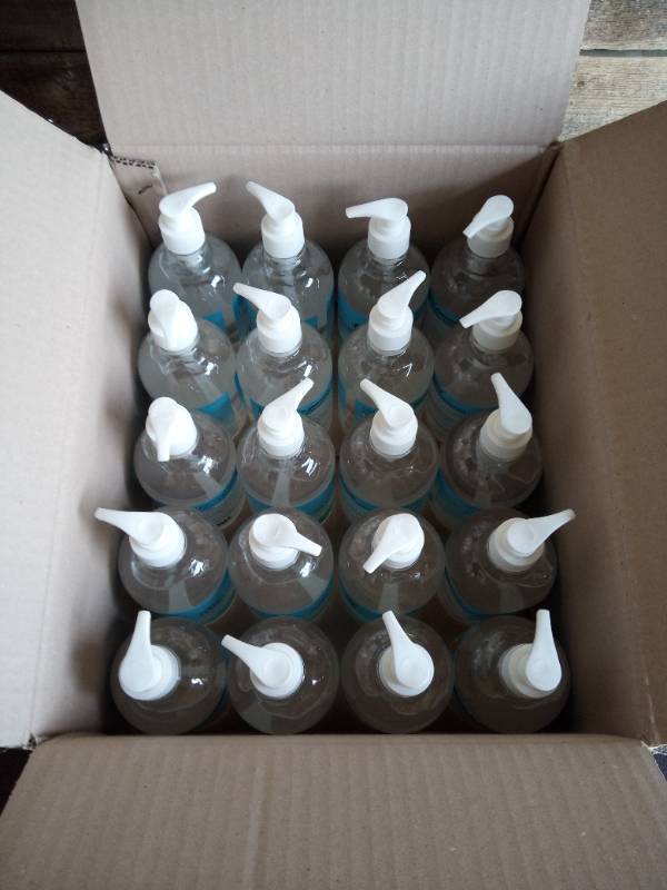 lot 213 image: Hand Sanitizer wMoisturizer 70% Ethyl Alcohol (Case Pack 20)