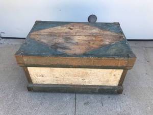 Vintage Wood Carpenters Chest
