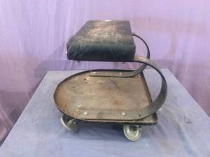 Snap-On Rolling Seat