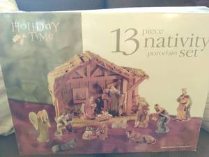 13 Piece Porcelain Nativity Set