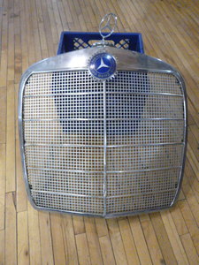 Vintage Classic Mercedes Benz Grill