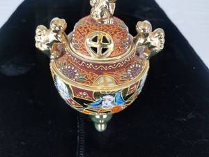 lot 53 image: Vintage Oriental Porcelain