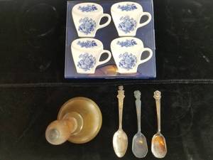 lot 60 image: Mixed Vintage Lot