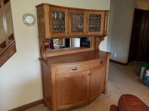 lot 63 image: Artisan Custom Made Oak Server