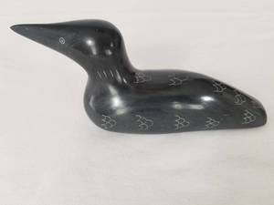 lot 11 image: Inuit Art Handmade Stone Loon