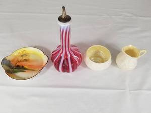 lot 17 image: Mixed Ceramic and Art Lot