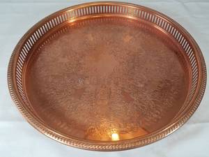 lot 32 image: Vintage Engraved Copper Tray