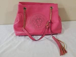 lot 102 image: Anne Klein Purse