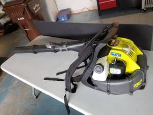lot 168 image: Backpack Blower