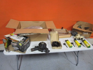 lot 53 image: Misc. Truck Parts (see pics)