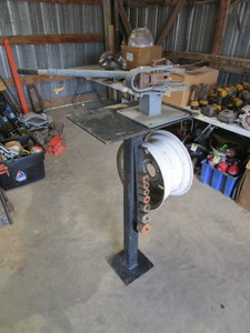 lot 64 image: Metal Bender & Stand