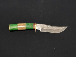 Custom Damascus Steel Blade Hunting Knife