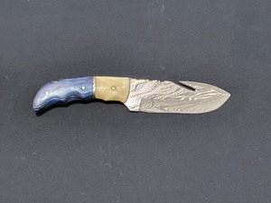 Custom Damascus Steel Blade Gut Hook Knife