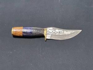Custom Damascus Steel Blade Hunting Knife