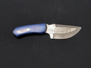 Custom Damascus Steel Blade Knife