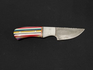 Custom Damascus Steel Blade Knife