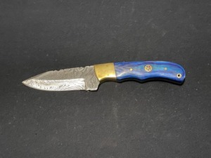 Custom Damascus Steel Blade Knife
