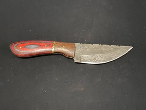 Custom Damascus Steel Blade Knife